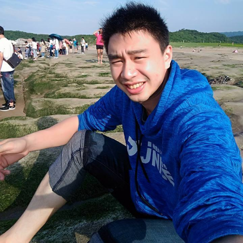 提供羽球規則服務的專家蘇致豪