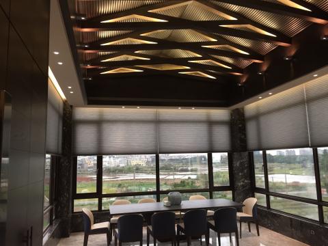 柏克照明有限公司 - 