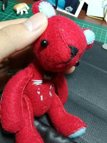 Mirai  Lee - 手工製作的泰迪熊?
一針一線縫出來噠?
四肢可以活動?
可以依照顧客想要的款式來製作?
歡迎多多商量⛄