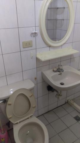 陳筱玟 - 廁所清潔後