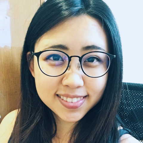 提供北歐櫥窗服務的專家Iris