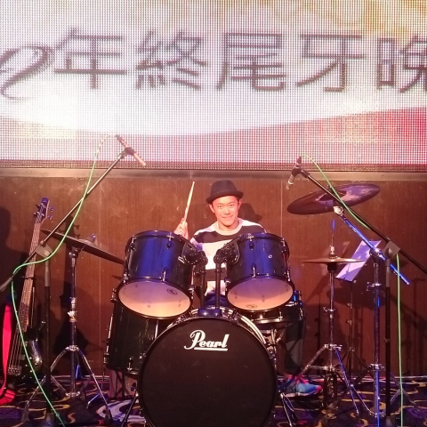 陳易裕 - 電子公司尾牙晚會演出