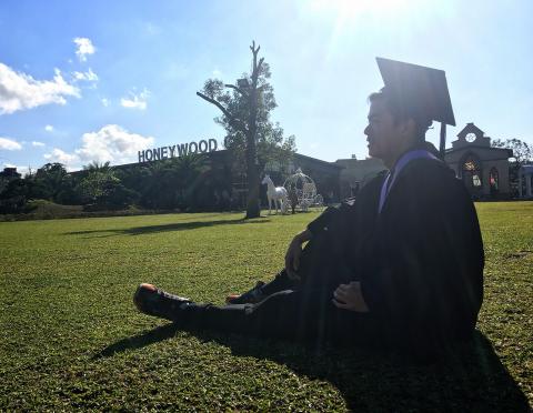 婕斯圖影音工作室 - 畢業紀念照拍攝