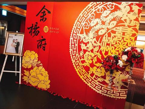 榮群營造股份有限公司-室內設計/婚禮佈置/花藝設計/平面設計 - 婚禮佈置--中式