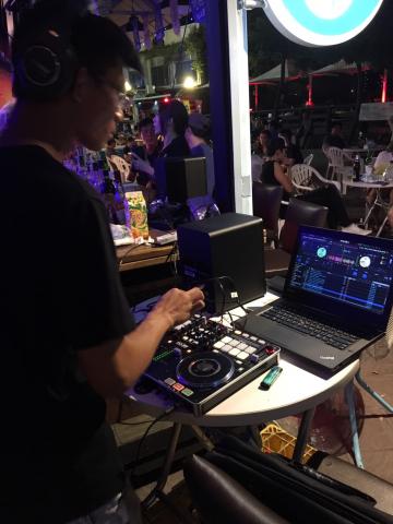 D. Ravers - 公館酒吧駐場