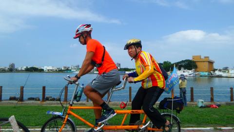 道格 - 盲人協力車