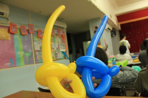 城事行腳 - 現場製作造型氣球
增添婚禮喜慶
小朋友最愛