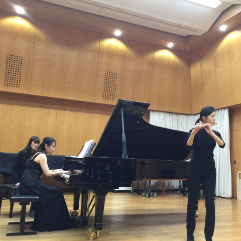 Linda Liu - 專業鋼琴教學與伴奏