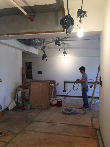 林旭崙集佳水電裝修 - 照片上是本人哦!!盡力完成客人的夢想家