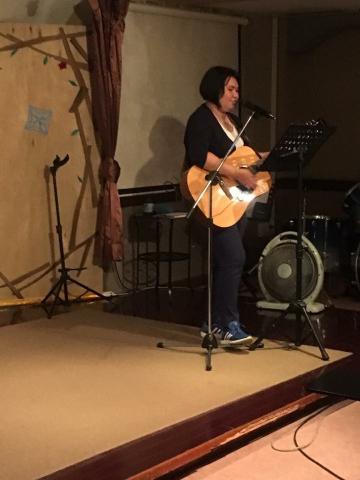 家教 - 教會活動，帶人唱詩歌！