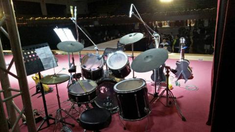 阿輝爵士鼓 - 1061220高應大聖誕晚會應邀表演