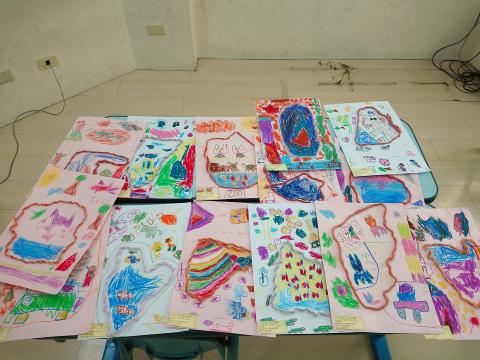 甯甯ㄉ兒童美術課 - 小朋友作品