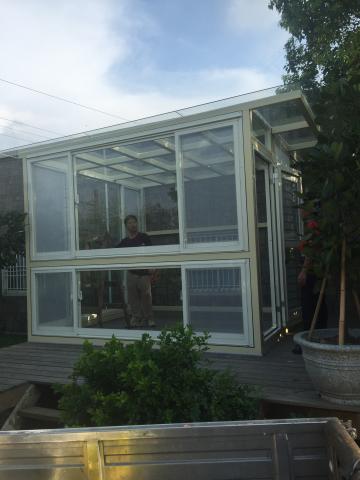 桔安鋁門窗工程行 - 採光玻璃屋?
剛性堅固 搭配氣密隔音窗
可營造通風透氣 的室內空間
106/9/22