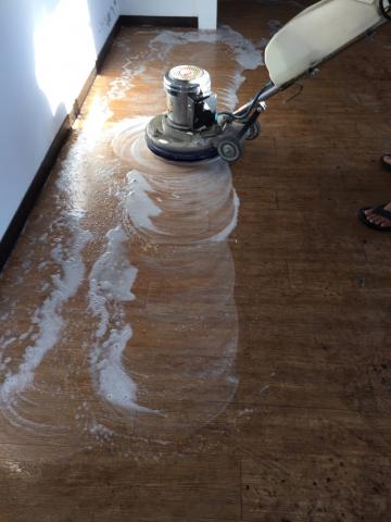 鴻利維護工程行 - 洗地