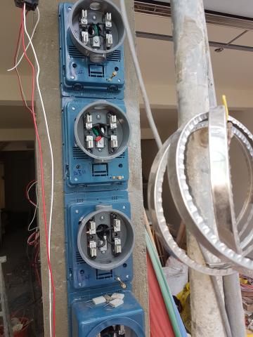 柯明志 - 配線拉線~電錶安裝~申請