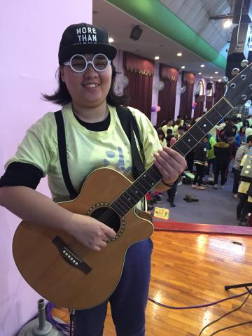 家教 - 公司三天兩夜營會吉他手！