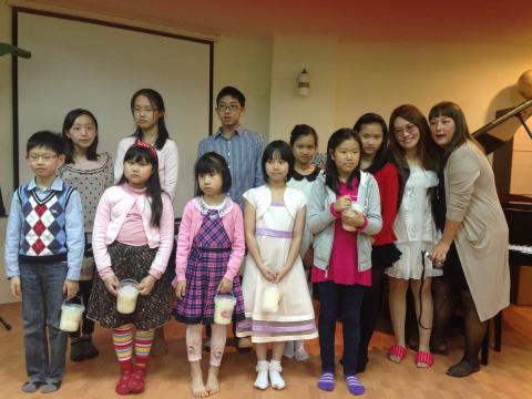 台北鋼琴老師涂玟棋 - 小型學生發表會