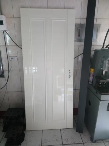 詠鑫整修工程行 - 牙白色（長長久久）房間門