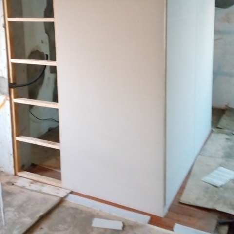 允澤 - 施工中的隔間牆