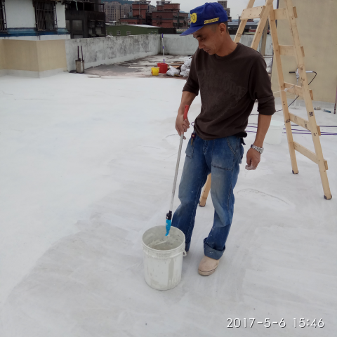 鑫晨專業清潔工作室 - 屋頂防水施工過程