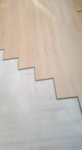 虹沐室內裝修設計 - 西班牙木地板施作