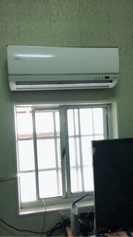 徐欣男 - 日立壁掛