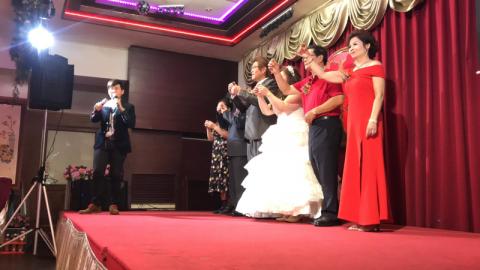 DJ罐頭 - 喜宴氣氛帶領主持 DJ罐頭 - 喜宴氣氛帶領主持