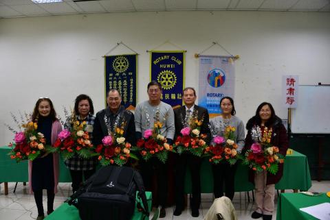 和園人造花有限公司/劉正凱 - 扶輪社花藝教學