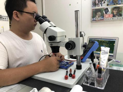完美手機維修 - 全系列手機維修
精密儀器檢測現場維修