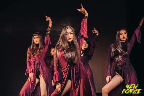 提供oppoa57價錢服務的專家陳乃穎