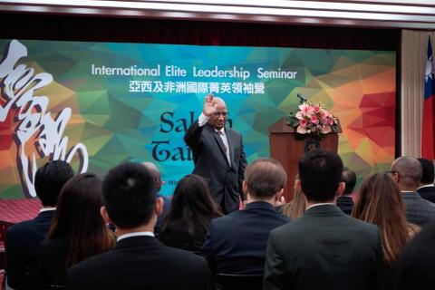 nii的工作間 - 外交部亞非司活動攝影。