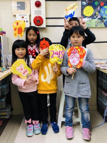 Stacey Wu/藝術家/設計師/兒童美術教師/兒童繪本創 - 