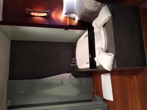 聯勝室內裝修工程行hi - 浴室裝修圖