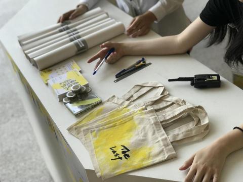 高愷和 - 校內畢業畢業展周邊