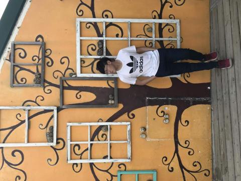 提供書桌ikea服務的專家陳尚勤