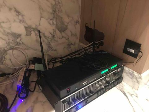 陳滄彬 - 無線麥克風設備