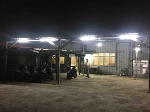 姜光堯 - 停車棚照明施作