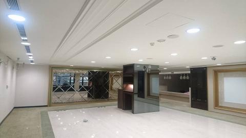 典築居設計x緯日工程 - 理財中心 裝修
讓整體看起來氣派高雅