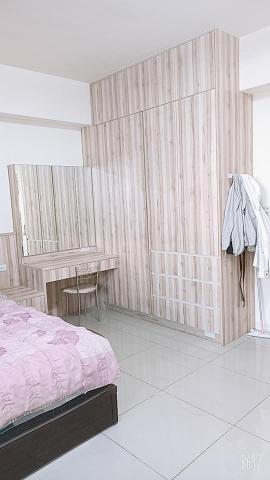 松榆系統傢俱 - 衣櫃+化妝桌+床邊櫃+床背牆