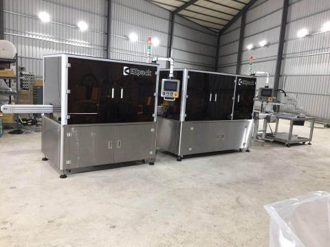 繹興機械股份有限公司 EZpack Co., Ltd. - 全自動機械手臂生產線
*即印即貼貼合
*CCD檢測
*NG剔除