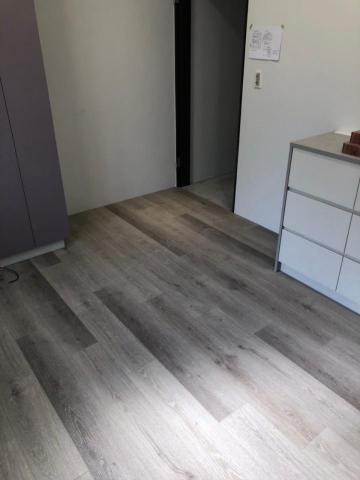 鴻牌木地板 - SPC石塑地板