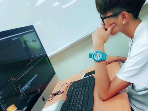 林苡璇 -  後期電腦