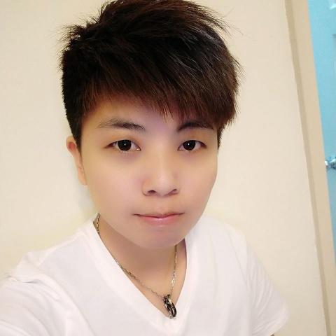 提供Word Excel服務的專家簡思綺