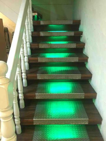 旭聯水電工程行 - LED燈樓梯施工