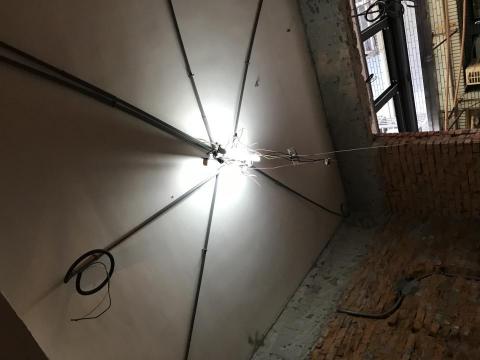 順新水電工程行 - 1.電燈管線獨立出線
2.接線口規劃統一，便於日後查修。