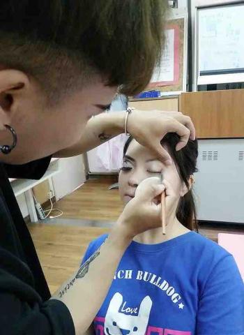 新秘 - 教學過程