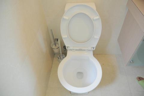 嗡(Om)居家清潔(Trisha) - 