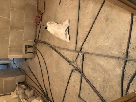 水電工程 - 冷氣排水施工