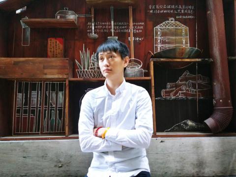 提供模型服務的專家呂科穎