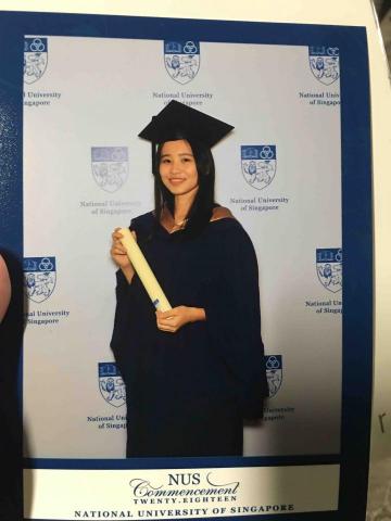 李畇誼 - 取得新加坡國立大學畢業證書 李畇誼 - 取得新加坡國立大學畢業證書